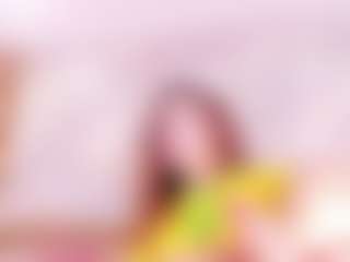 MiaVelveett's Live Sex Cam Show