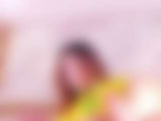 MiaVelveett's Live Sex Cam Show