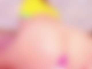MiaVelveett's Live Sex Cam Show