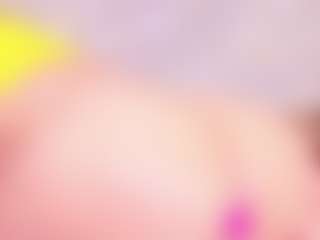 MiaVelveett's Live Sex Cam Show