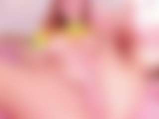 MiaVelveett's Live Sex Cam Show