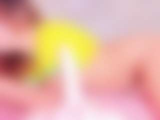 MiaVelveett's Live Sex Cam Show