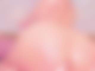 MiaVelveett's Live Sex Cam Show