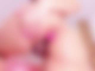 MiaVelveett's Live Sex Cam Show