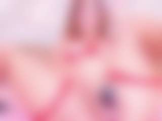 Live cam show with MiaVelveett - American Petite on Uber Horny | colombia
