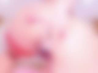 Live cam show with MiaVelveett - Blonde Hair Teen (18+) on Camsoda
