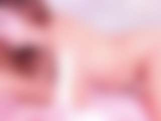 MiaVelveett's Live Sex Cam Show