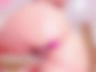 MiaVelveett's Live Sex Cam Show