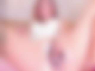 MiaVelveett's Live Sex Cam Show