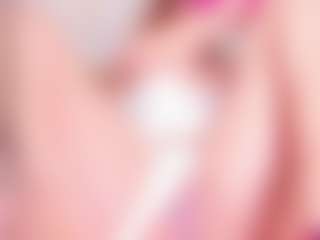 MiaVelveett's Live Sex Cam Show