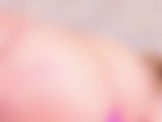 MiaVelveett's Live Sex Cam Show
