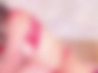 MiaVelveett's Live Sex Cam Show