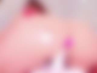 MiaVelveett's Live Sex Cam Show