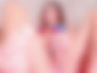 Live cam show with MiaVelveett - Sexy on Camsoda