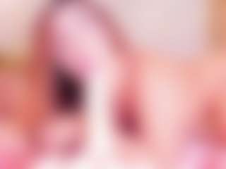 MiaVelveett's Live Sex Cam Show