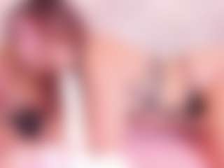 MiaVelveett's Live Sex Cam Show