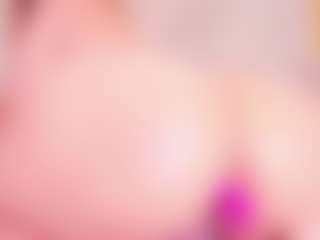 MiaVelveett's Live Sex Cam Show