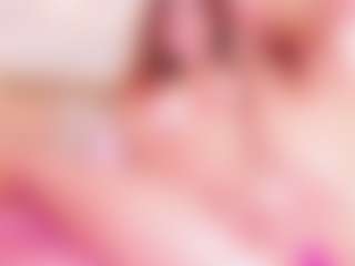 MiaVelveett's Live Sex Cam Show