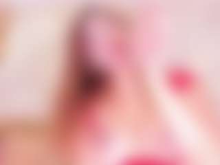 MiaVelveett's Live Sex Cam Show
