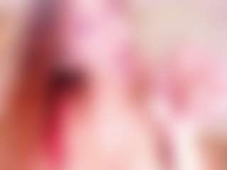 MiaVelveett's Live Sex Cam Show