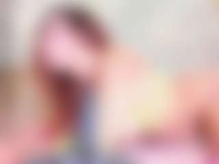 Live cam show with MiaVelveett - Twerk on parknlotfishbdy