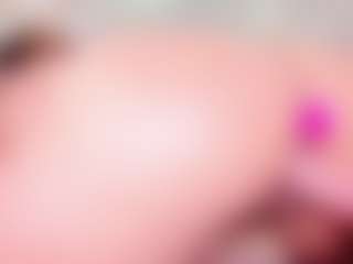MiaVelveett's Live Sex Cam Show