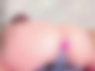Live cam show with MiaVelveett - Pov on Camsoda