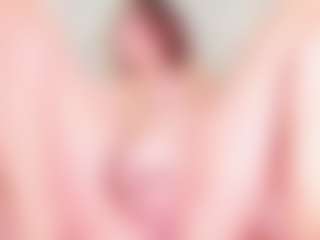 Live cam show with MiaVelveett - Strip Teen (18+) on Camsoda