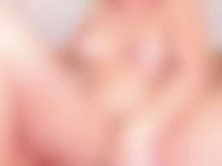 MiaVelveett's Live Sex Cam Show