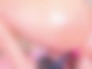 MiaVelveett's Live Sex Cam Show