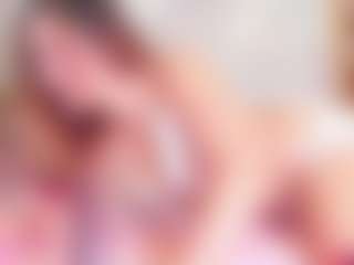 MiaVelveett's Live Sex Cam Show