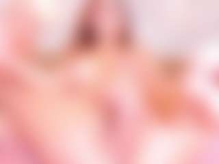 MiaVelveett's Live Sex Cam Show