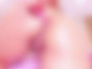MiaVelveett's Live Sex Cam Show