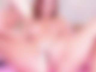 MiaVelveett's Live Sex Cam Show