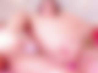 MiaVelveett's Live Sex Cam Show
