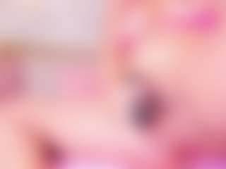 MiaVelveett's Live Sex Cam Show