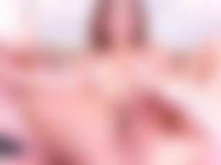 MiaVelveett's Live Sex Cam Show