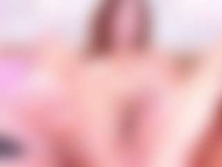 MiaVelveett's Live Sex Cam Show