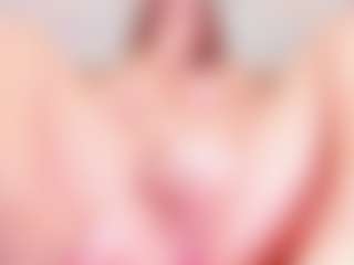 MiaVelveett's Live Sex Cam Show