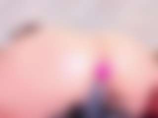 MiaVelveett's Live Sex Cam Show