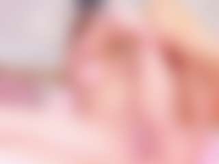 MiaVelveett's Live Sex Cam Show