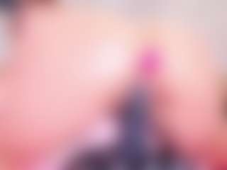 MiaVelveett's Live Sex Cam Show