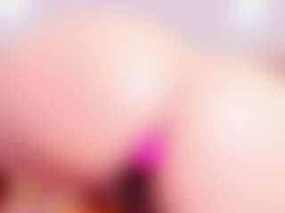 MiaVelveett's Live Sex Cam Show