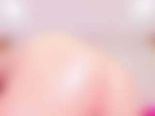 MiaVelveett's Live Sex Cam Show
