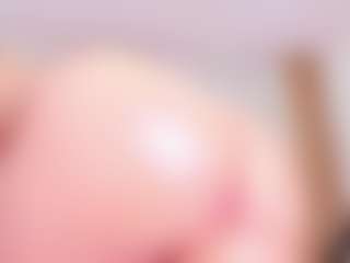 Live cam show with MiaVelveett - Orgasm on livesexfox.com