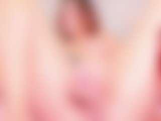 MiaVelveett's Live Sex Cam Show