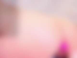 MiaVelveett's Live Sex Cam Show