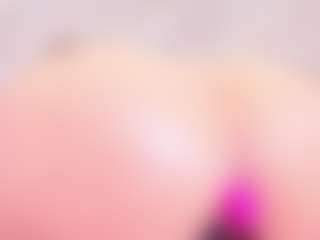 MiaVelveett's Live Sex Cam Show