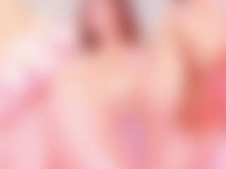 MiaVelveett's Live Sex Cam Show