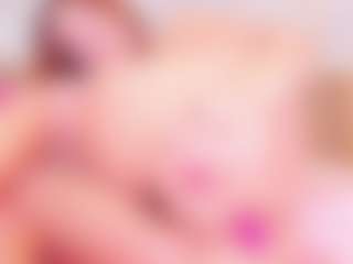 MiaVelveett's Live Sex Cam Show